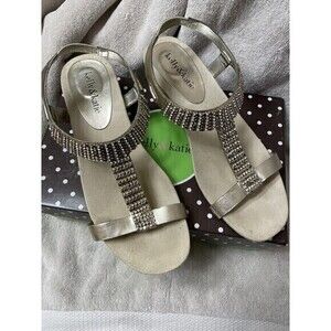Kelly &‎ Katie Gold Sparkly Sandals Size 7.5
